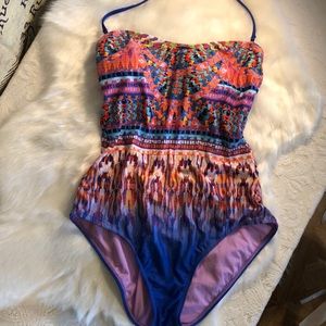 Apt. 9 one piece halter style bathing suit XL